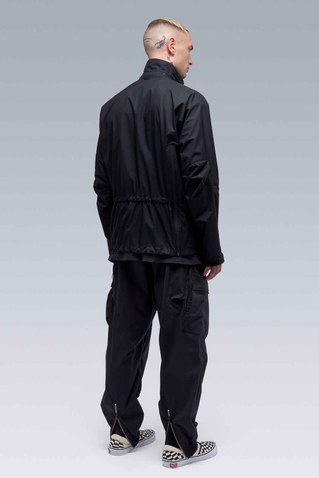 J28-WS 2L Gore-Tex Infinium™ Windstopper® Interops Jacket Black - 10