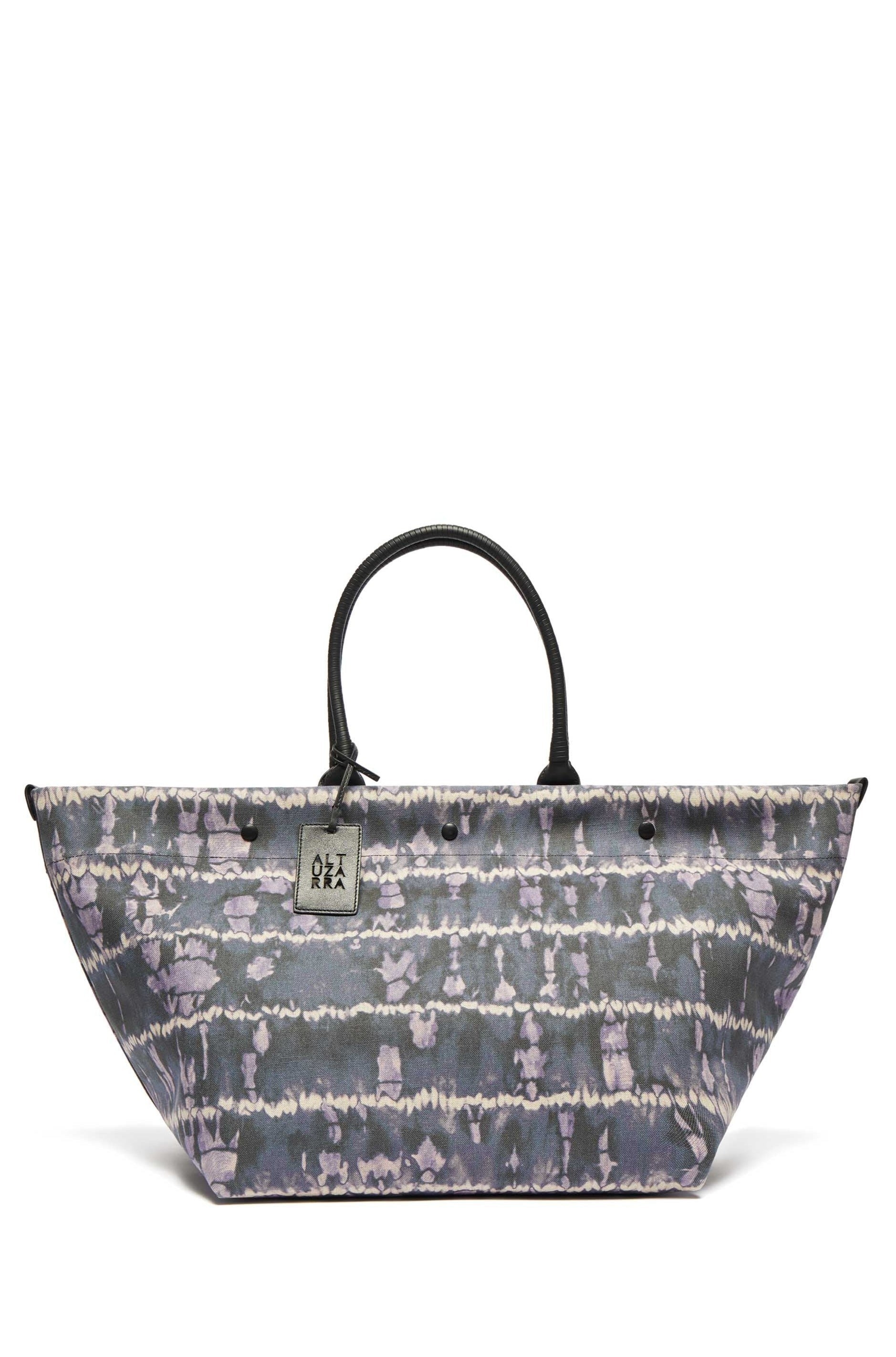 'WEEKENDER' - 2