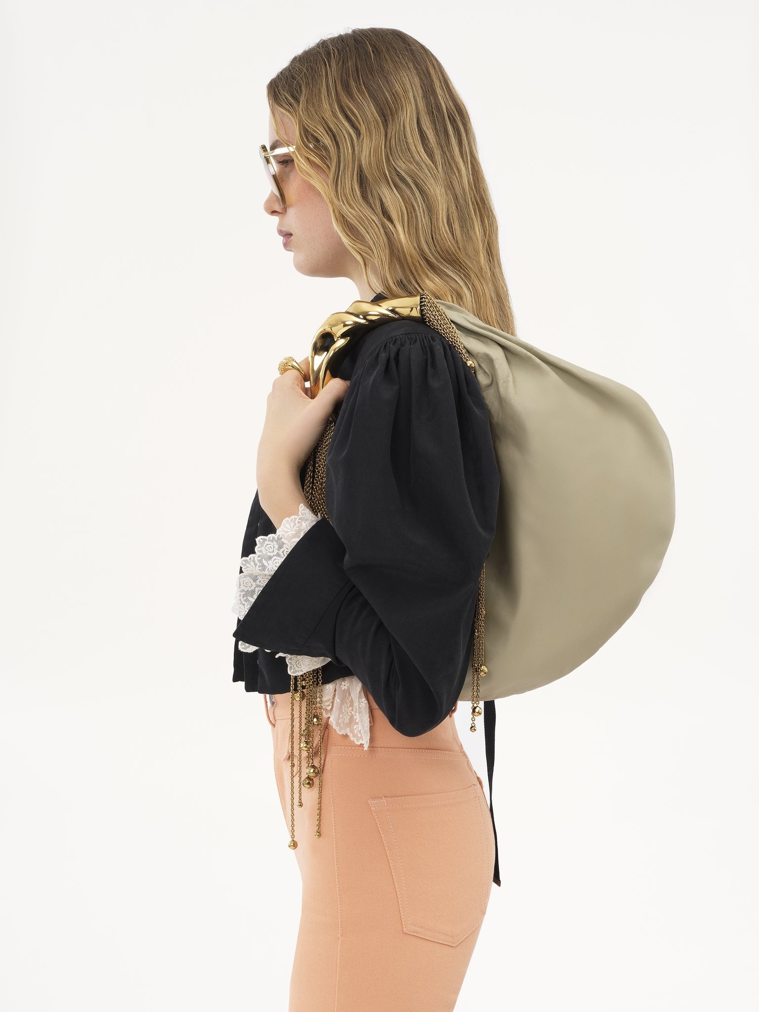 TWISTED SHELL HOBO BAG IN SHINY LEATHER - 2