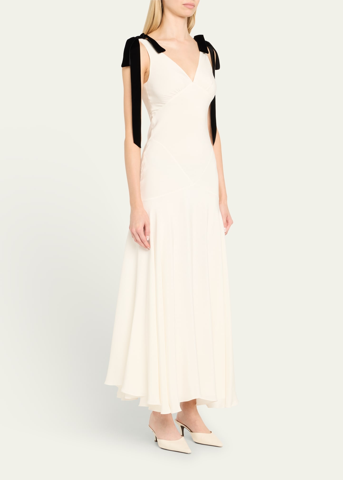 White Silk Crepe Bias Dress With Black Velvet Bows - 4
