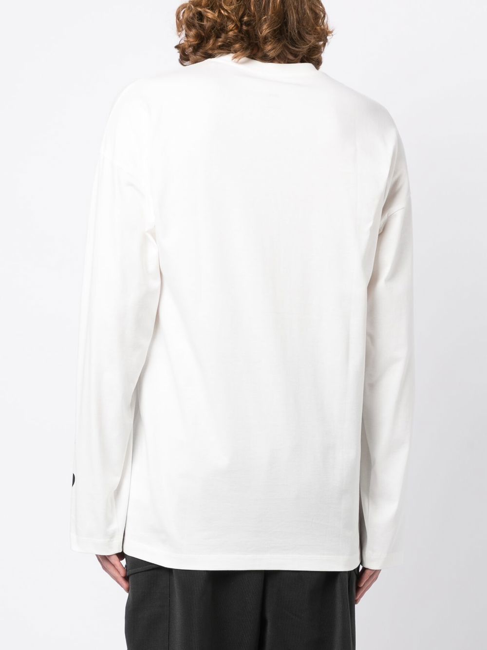 graphic-print long-sleeved T-shirt - 4