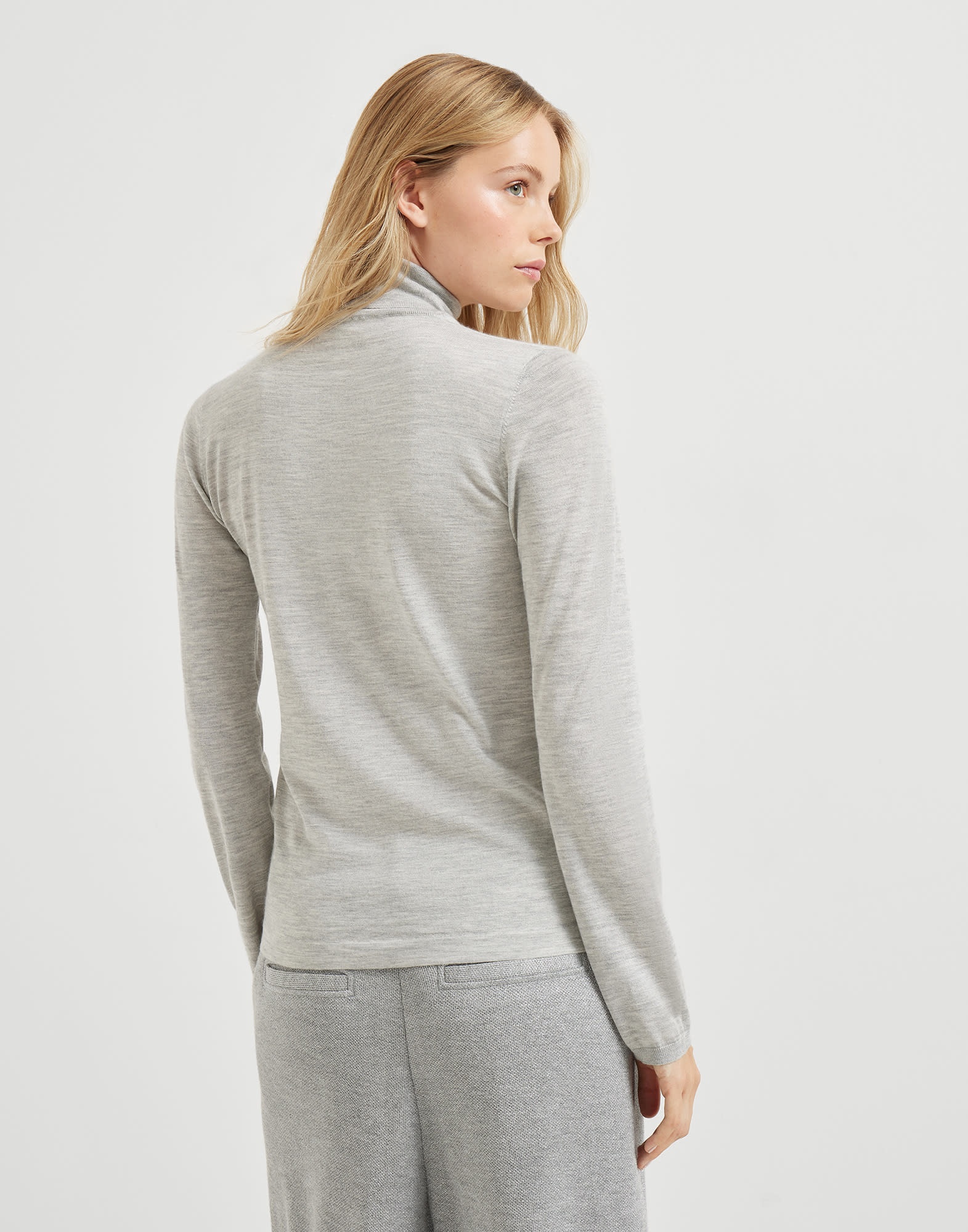 Cashmere and silk lightweight turtleneck sweater - 2
