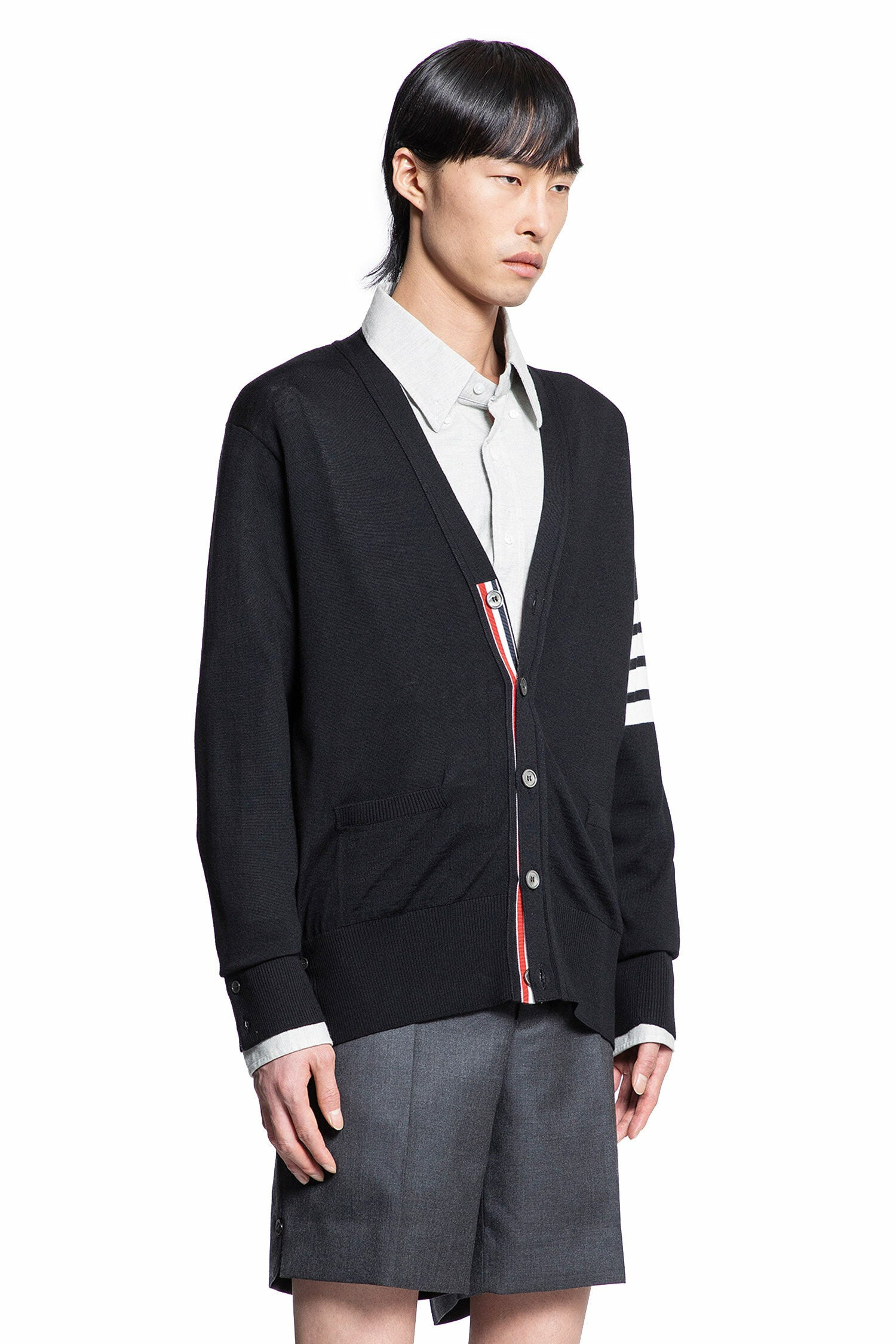 Wool-Classic-V-Neck-Cardigan - 2