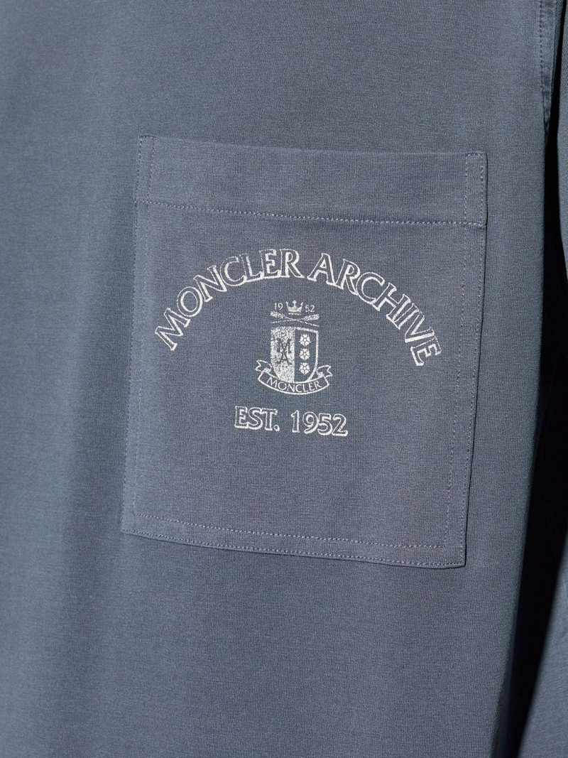 long-sleeved T-shirt 5