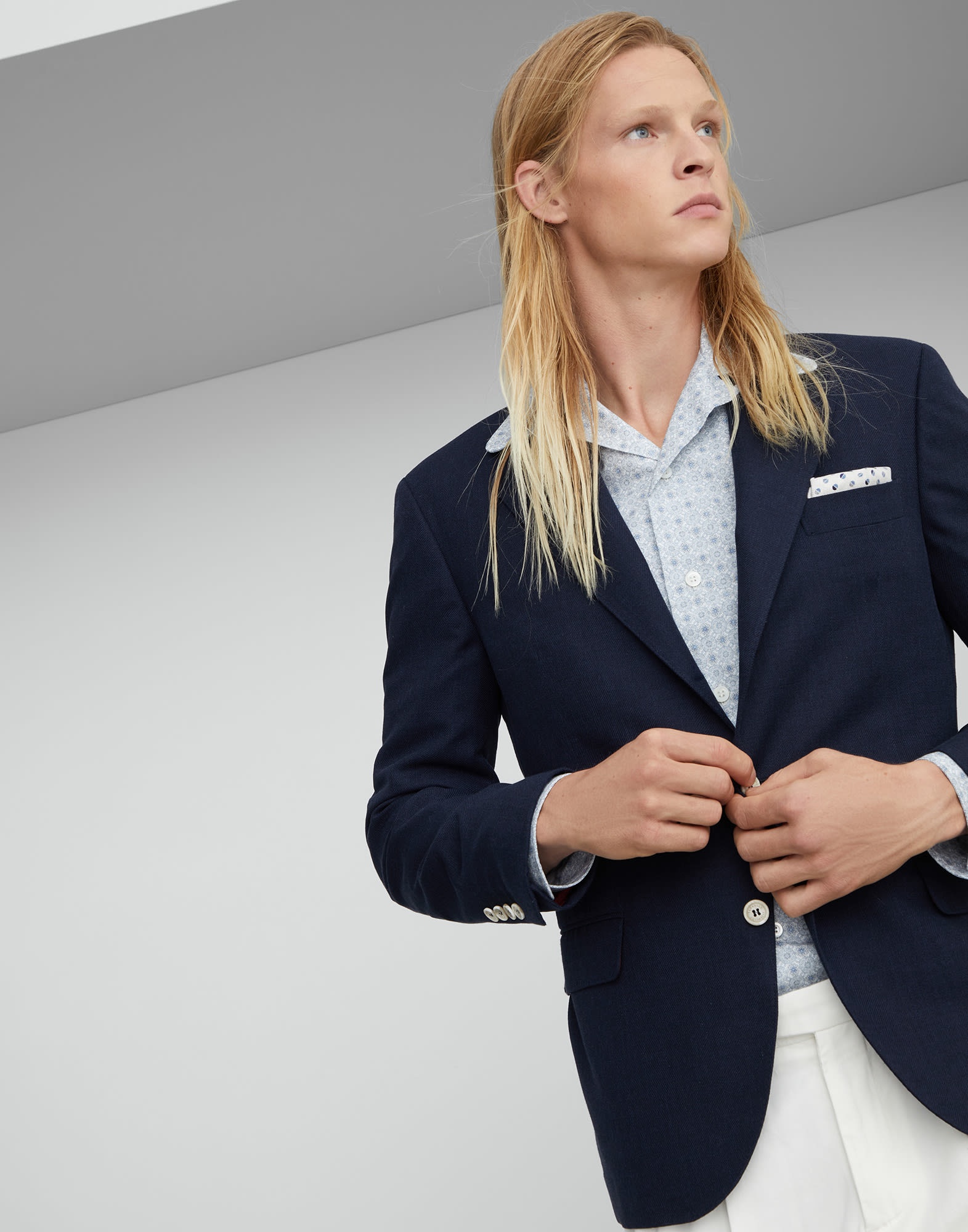 Cotton easy fit shirt with geometric pattern, camp collar and chest pocket - 4