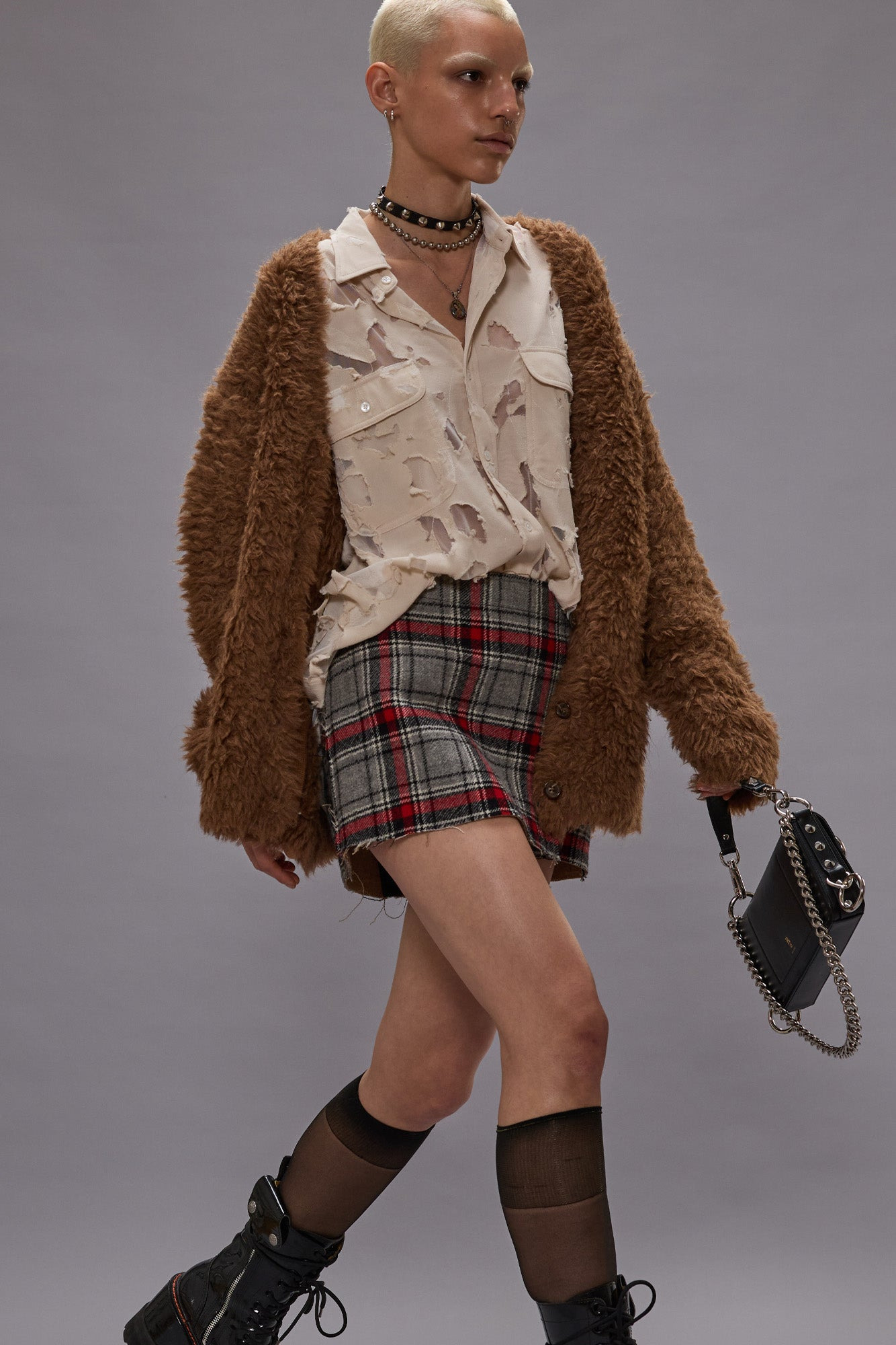 FLUFFY BOYFRIEND CARDIGAN - 2