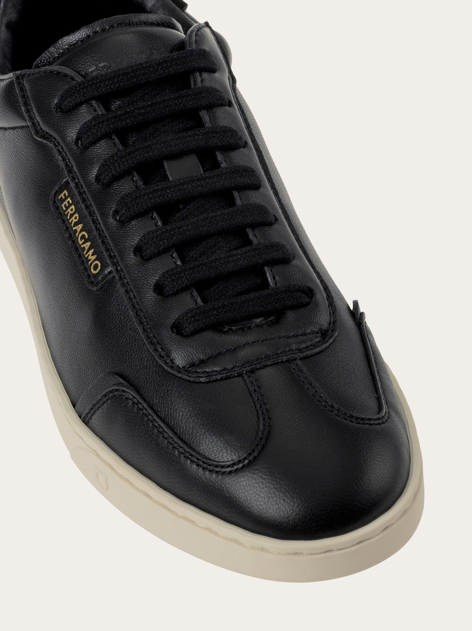 Low-top sneaker - 6