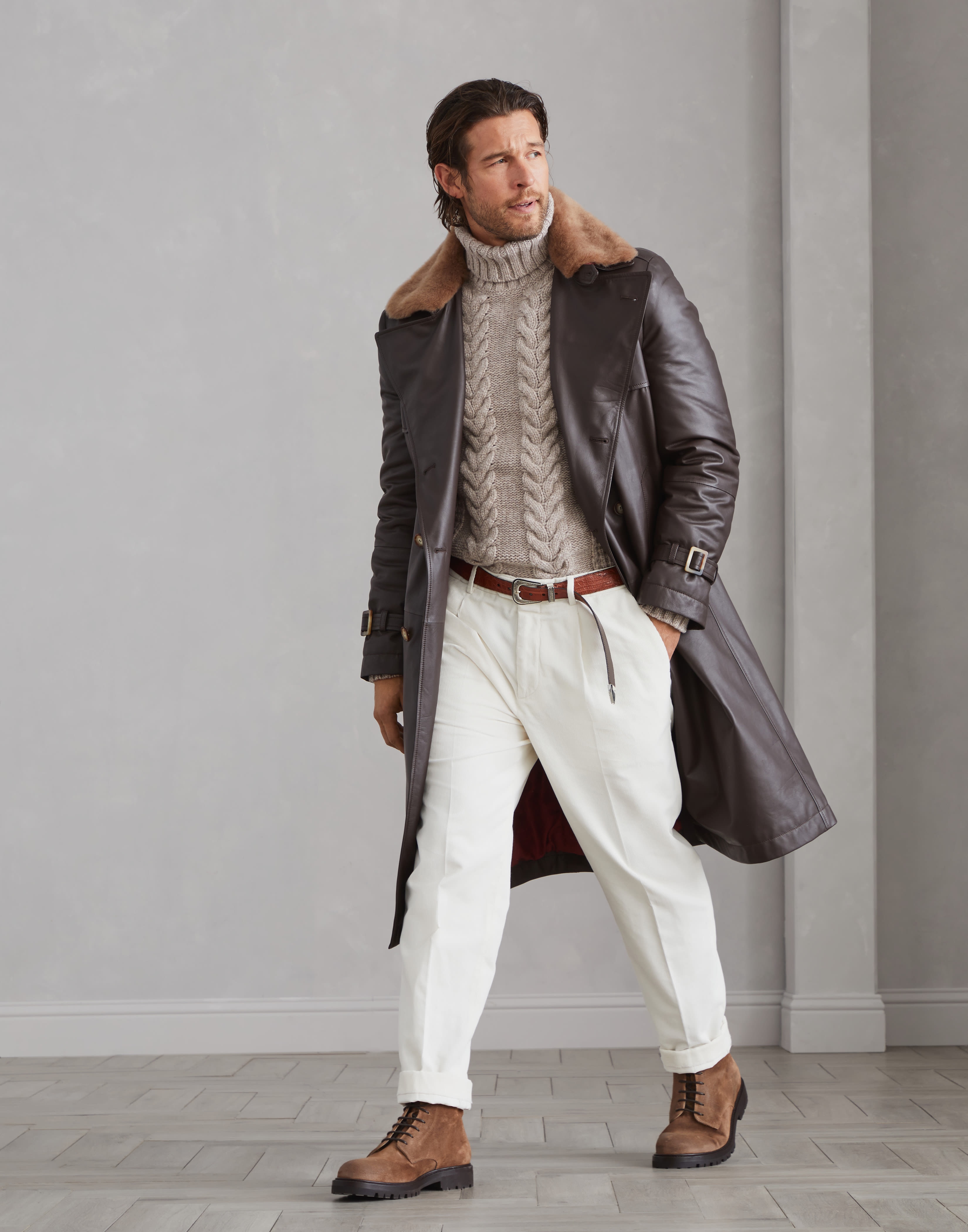 Polished calfskin trench with Thermore® padding and detachable shearling collar - 5