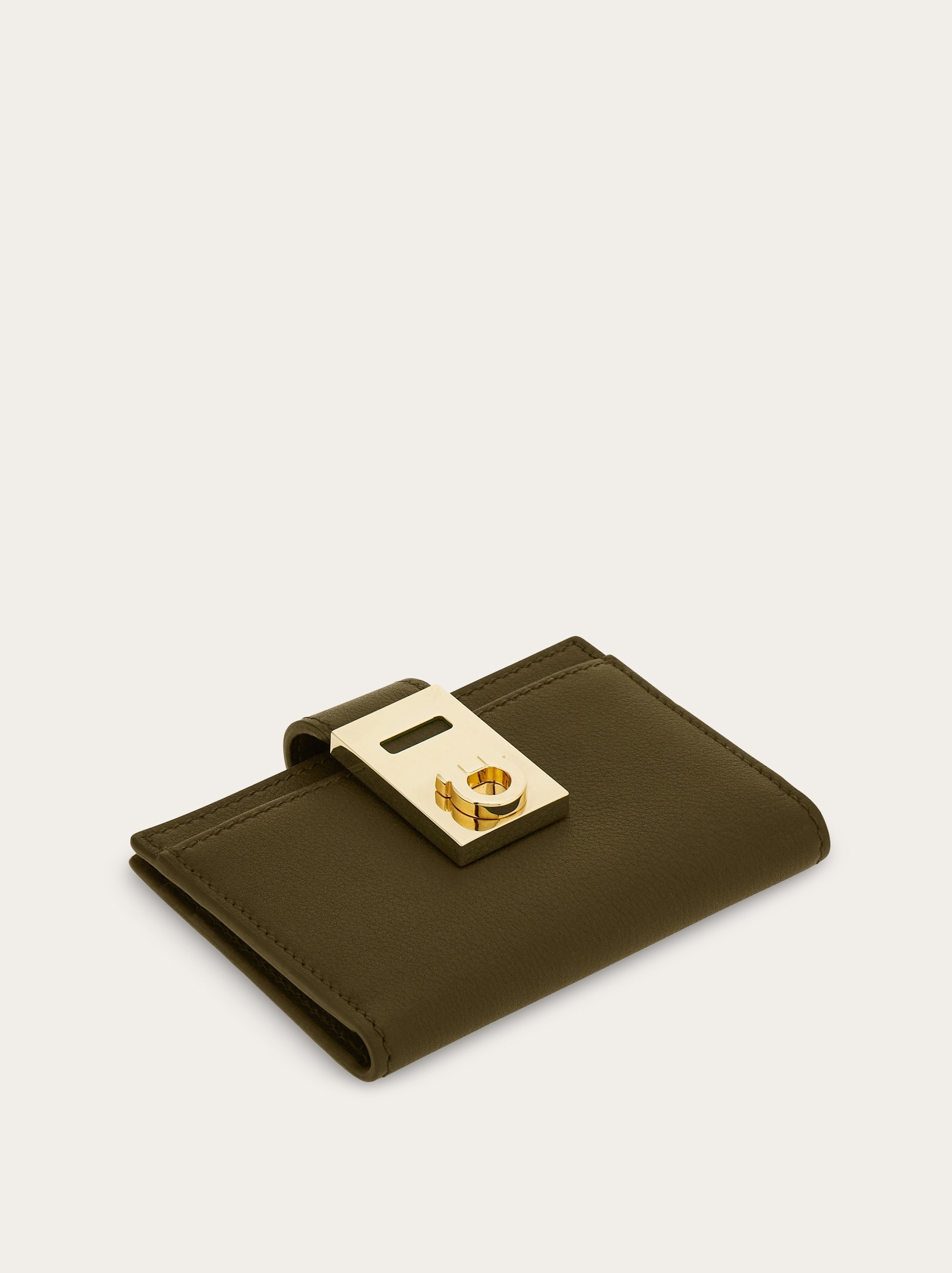 ★FERRAGAMO★ Hug Two Tone Credit Card Holder Black Nylon Pi Ferragamo Hug Two-Tone Credit Card Holder Black: Nyland Pink
