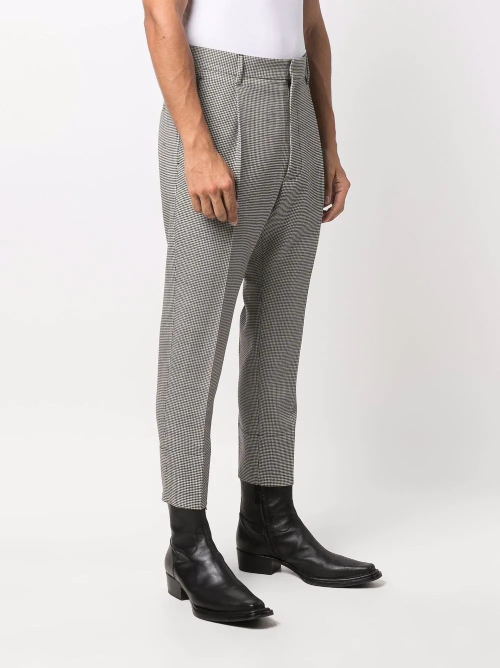 houndstooth-patterned cropped tailored trousers - 3