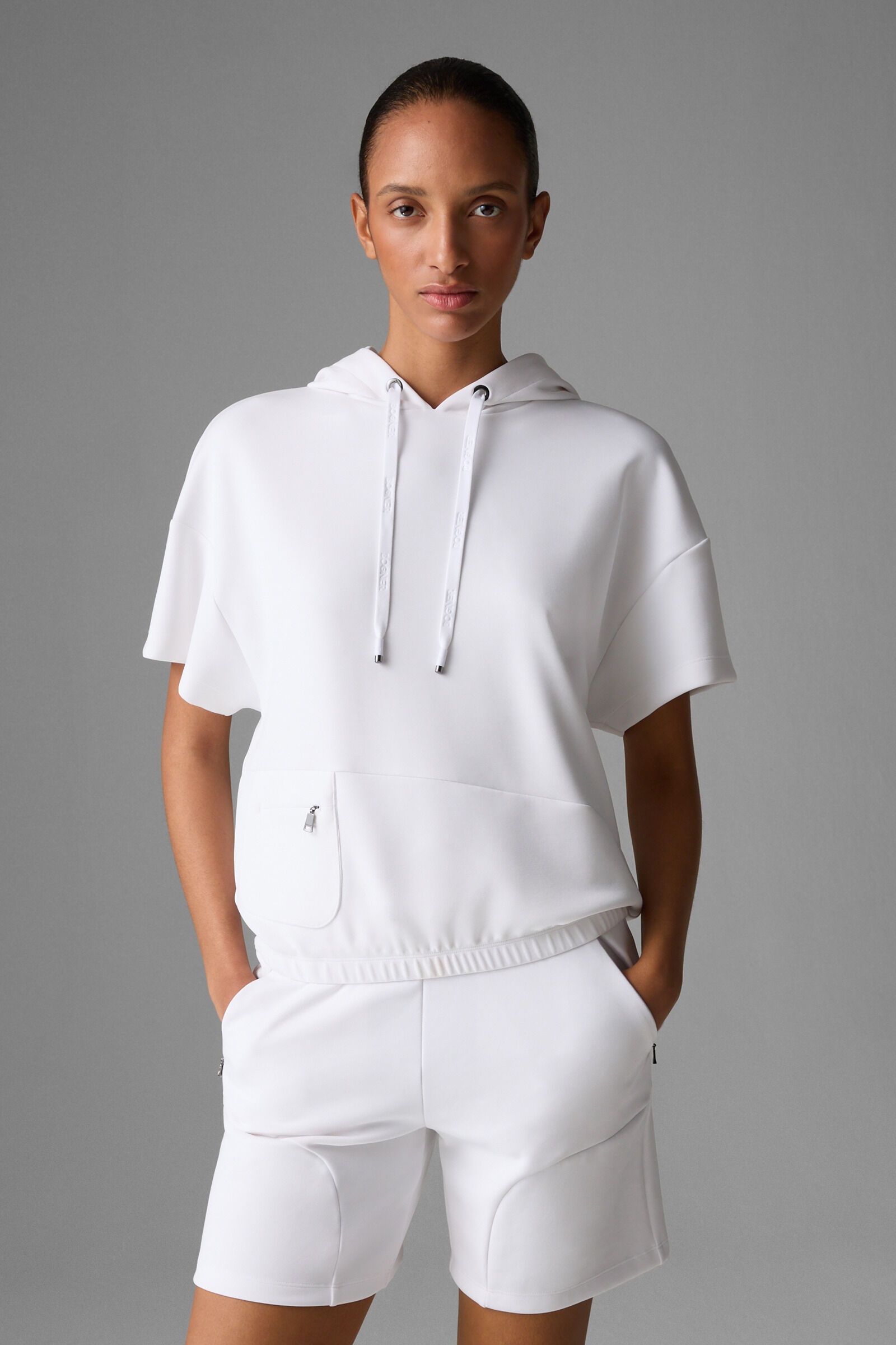 Lucia Short-sleeved hoodie in White - 2