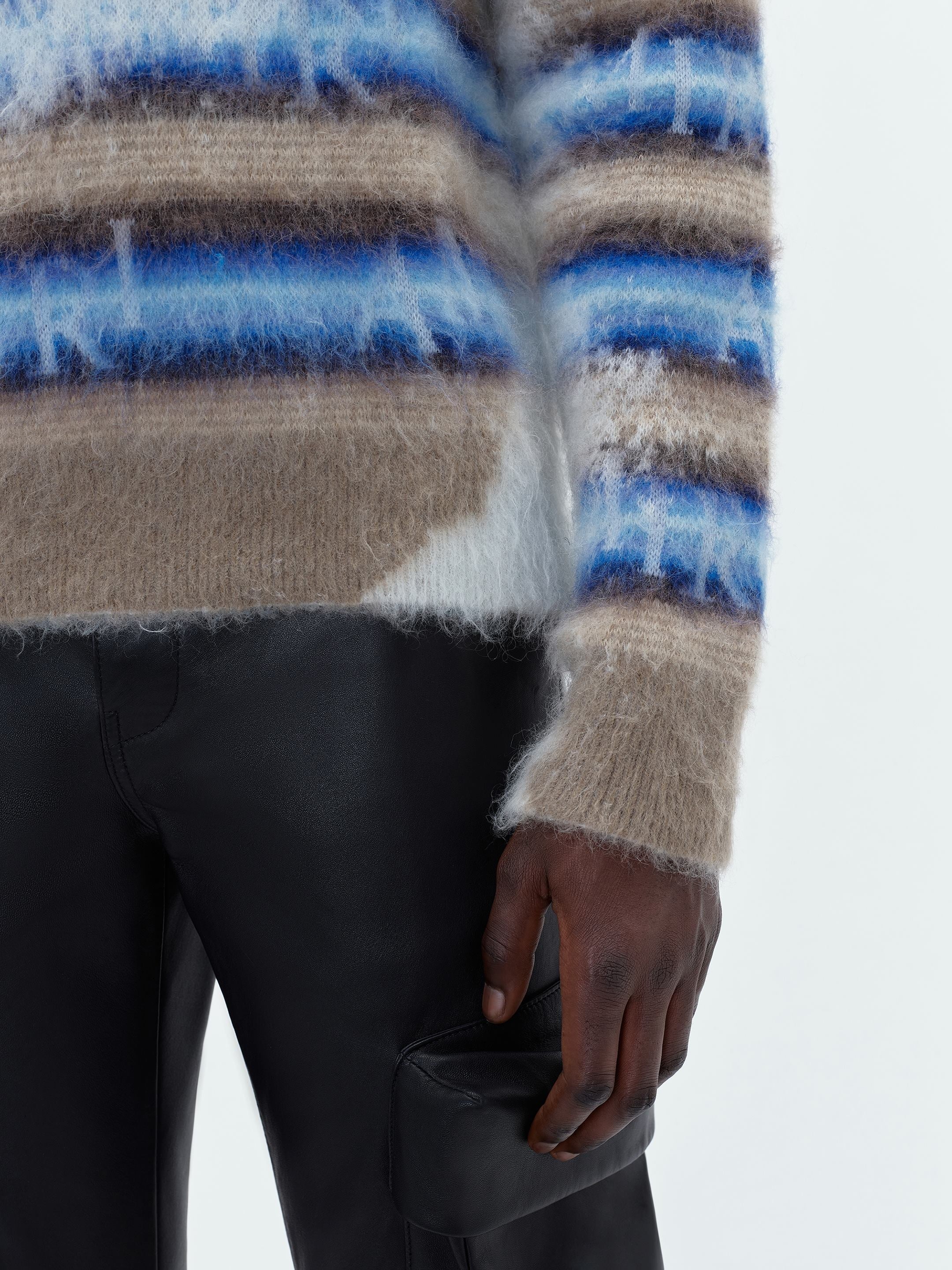 AMIRI STAGGERED STRIPED CREW - 7