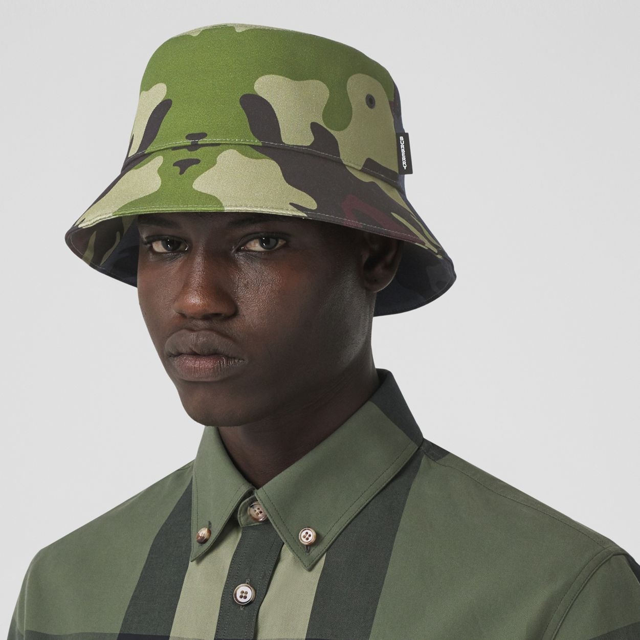 Camouflage Print Cotton Bucket Hat - 4