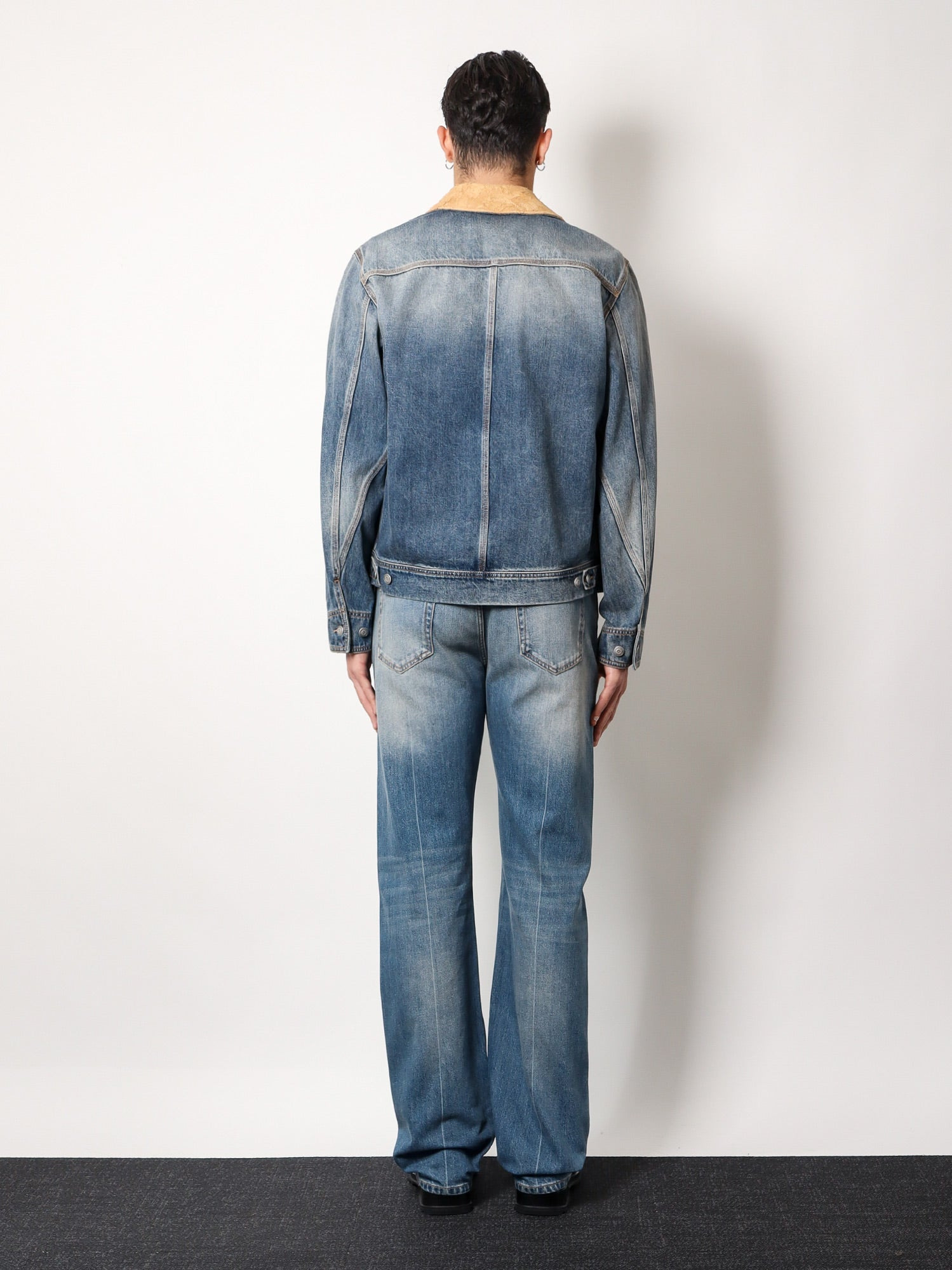 Alexander Mcqueen Washed Blue Ddenim Jacket With Suede Collar - 4