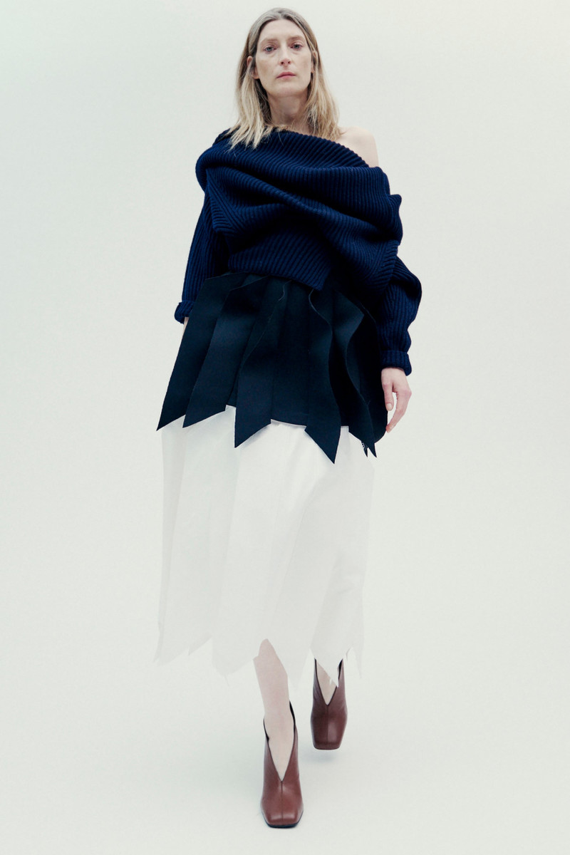 LAUREN BROWN 3