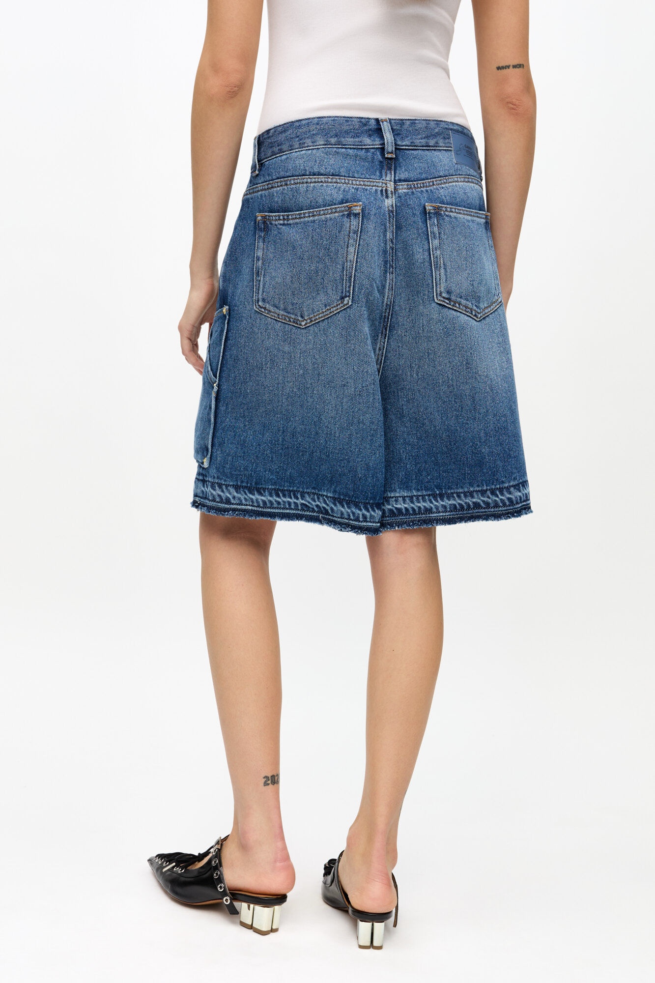 BLUE LIGHT DENIM SHORTS - 4
