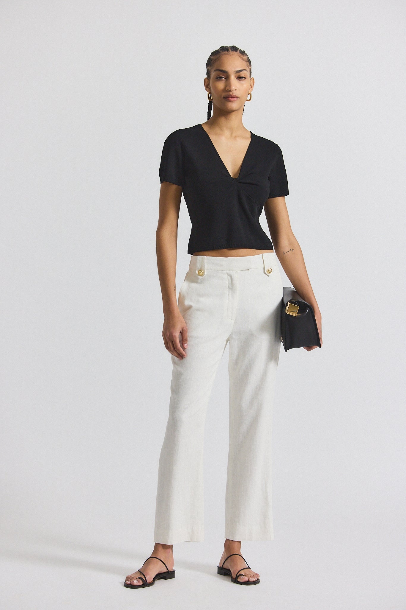 NIKA DRAPEY LINEN PANT WITH GOLD CREST BUTTONS - 4
