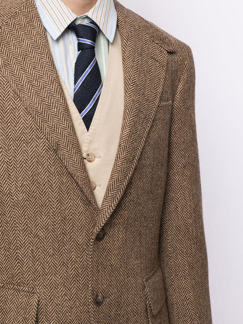 herringbone-pattern sport coat 5