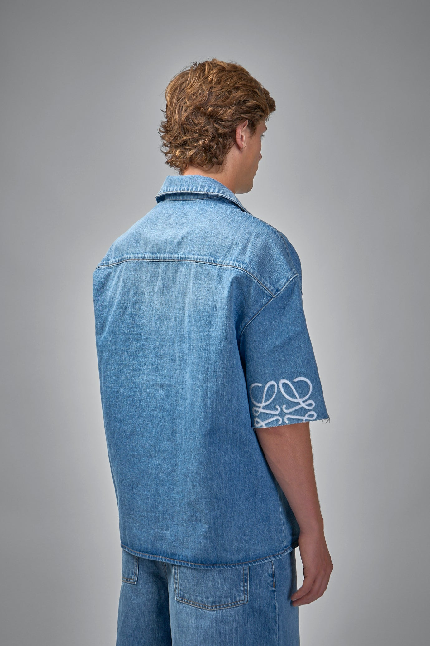 Anagram Short Sleeve Shirt - 3
