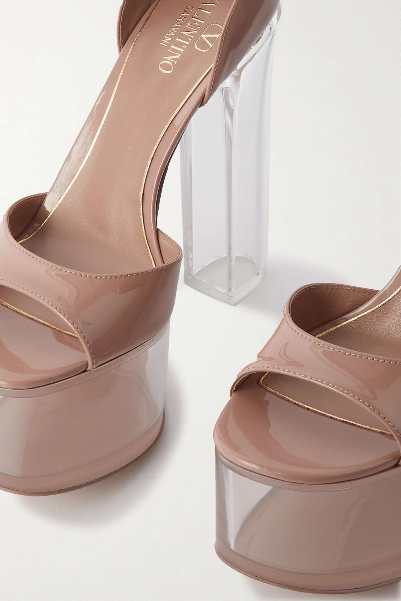 Tan-Go 155 patent leather platform sandals