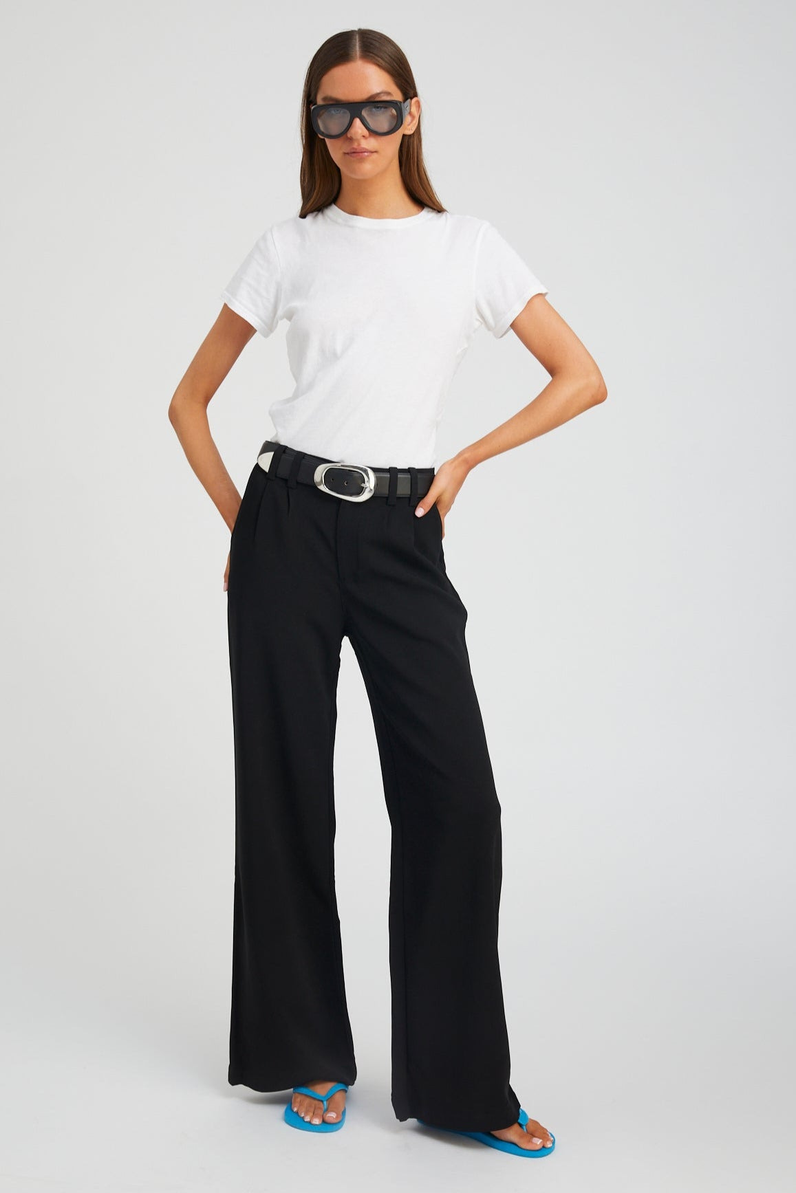 BLACK CREPE PLEATED TROUSERS - 4