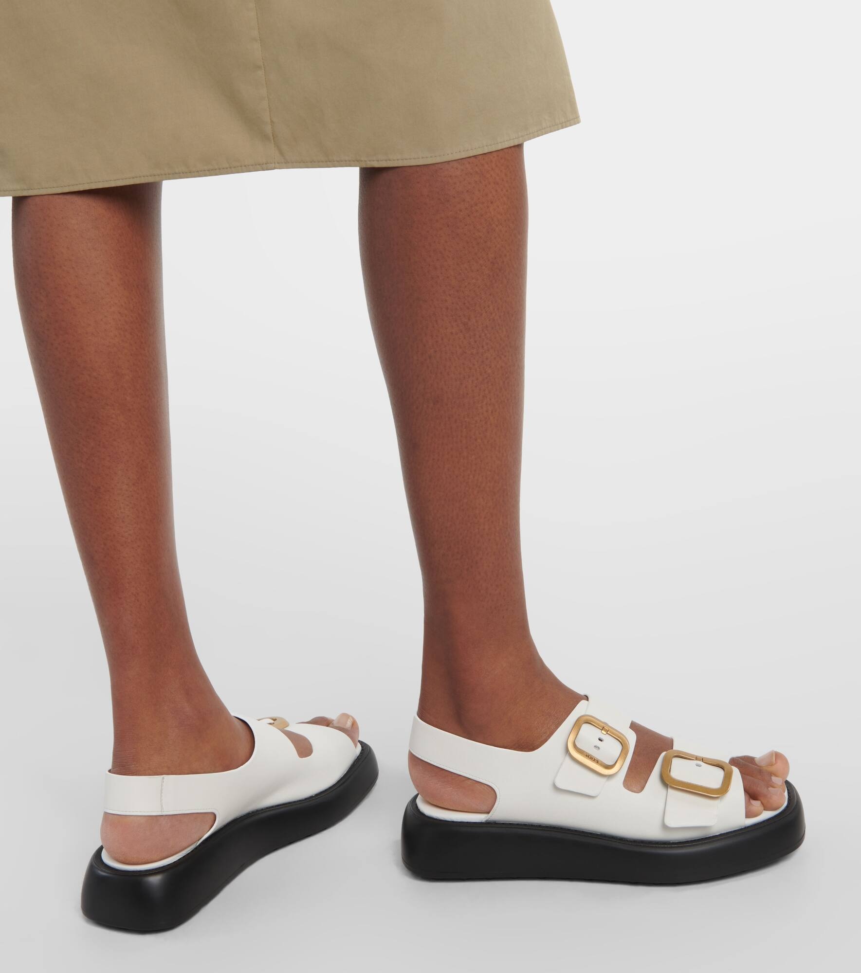 Gomma leather sandals - 4