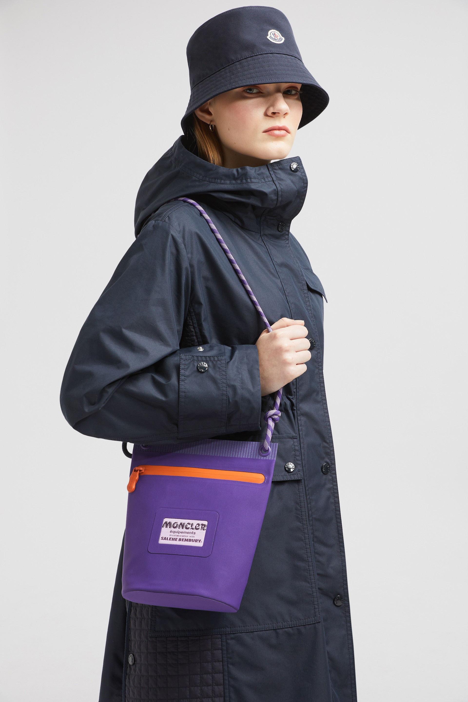 Amoeba Water-Repellent Pouch by Salehe Bembury - 7