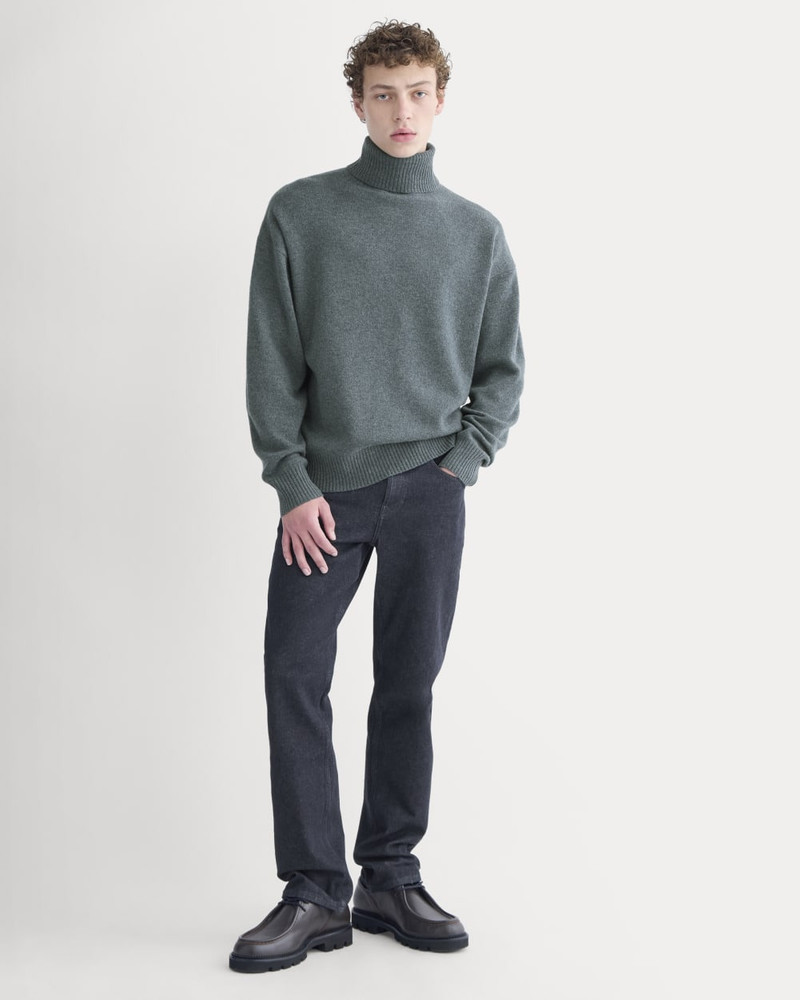 LUXE MERINO RELAXED TURTLENECK 3