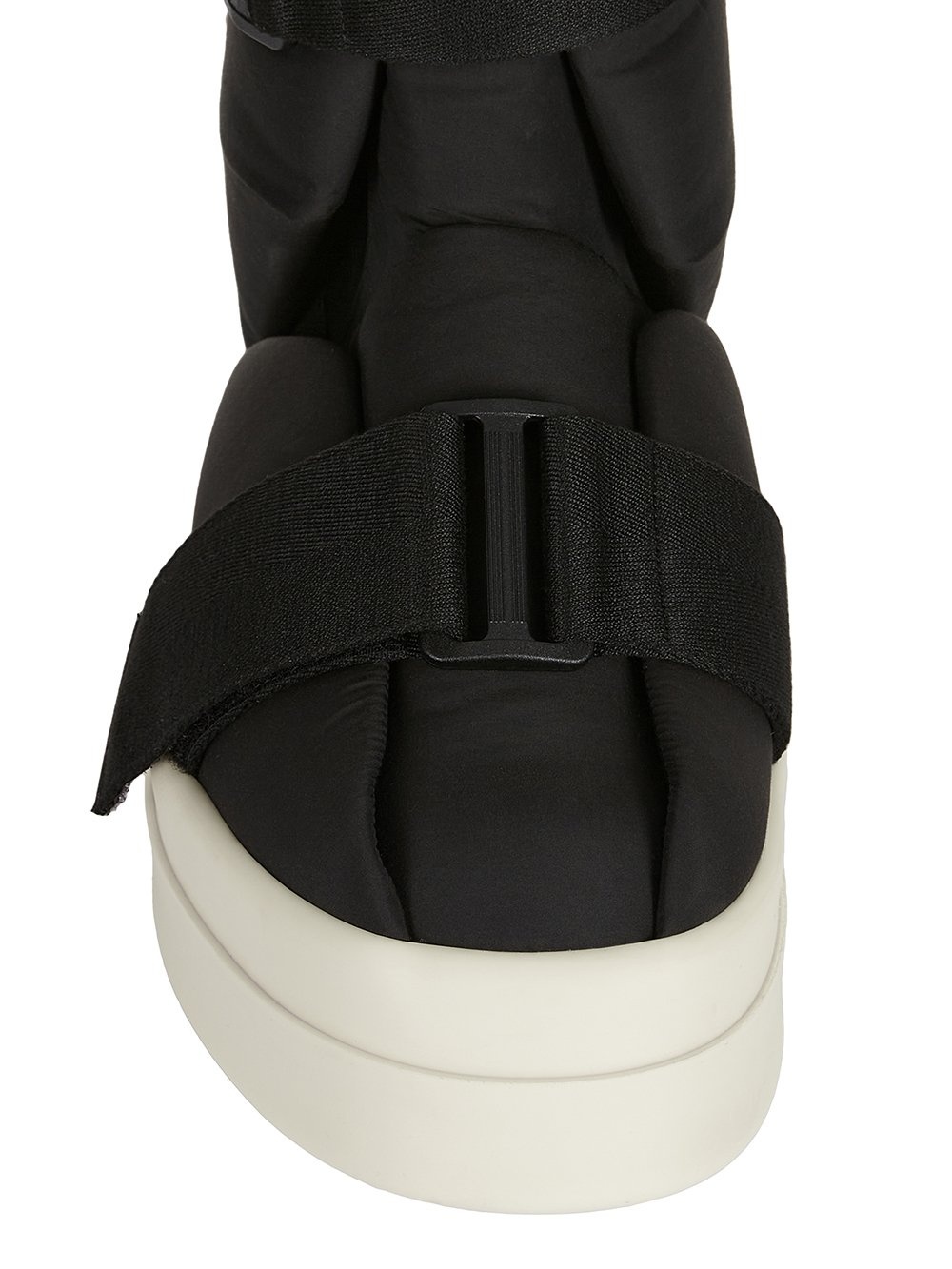 BOOTS - 5
