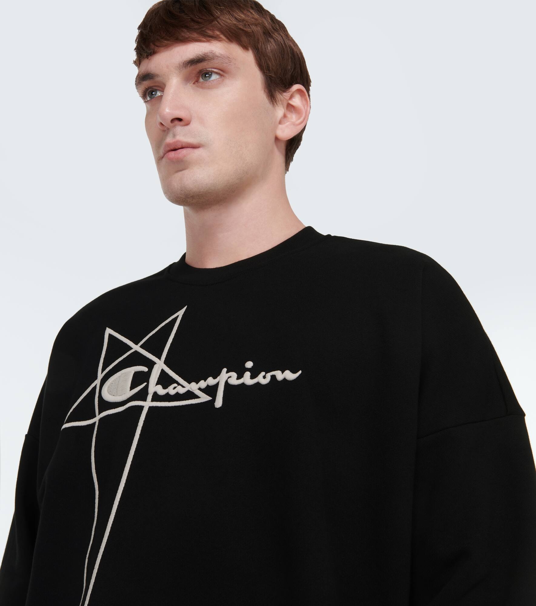 x Champion® embroidered cotton sweatshirt - 5