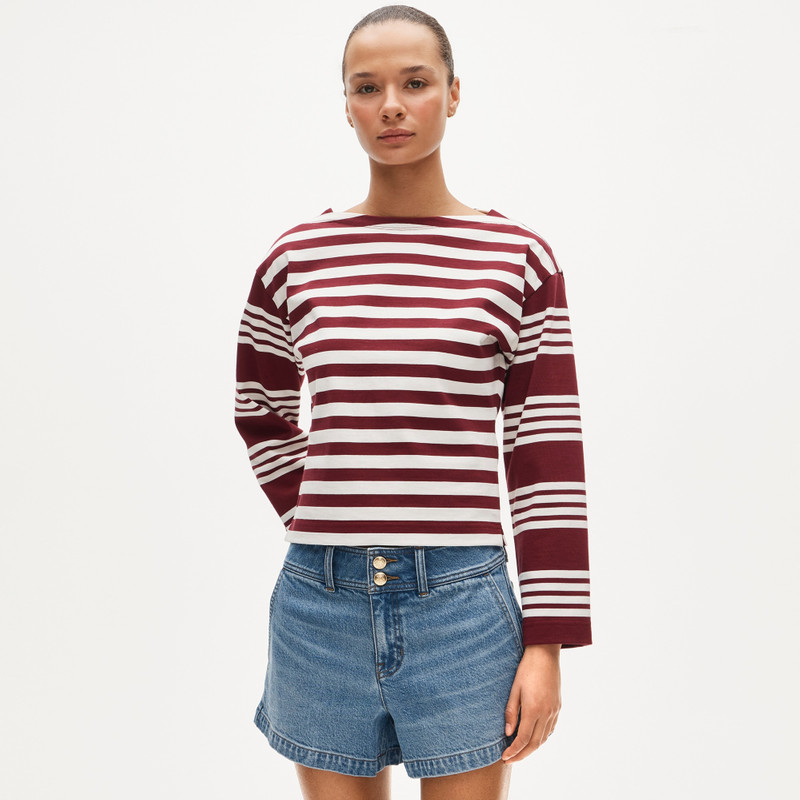 Denim short with stacked buttons 3