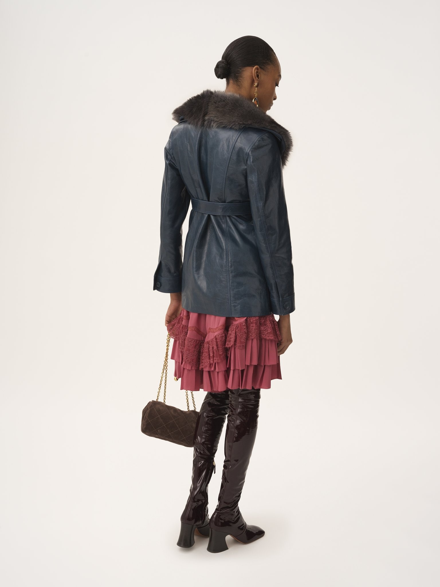 SHORT COAT IN LEATHER - 5