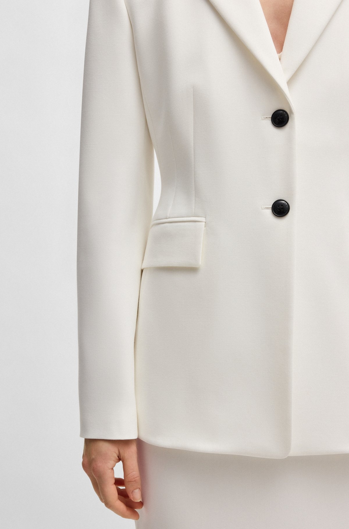SLIM-FIT BLAZER WITH CONTRAST BUTTONS - 6