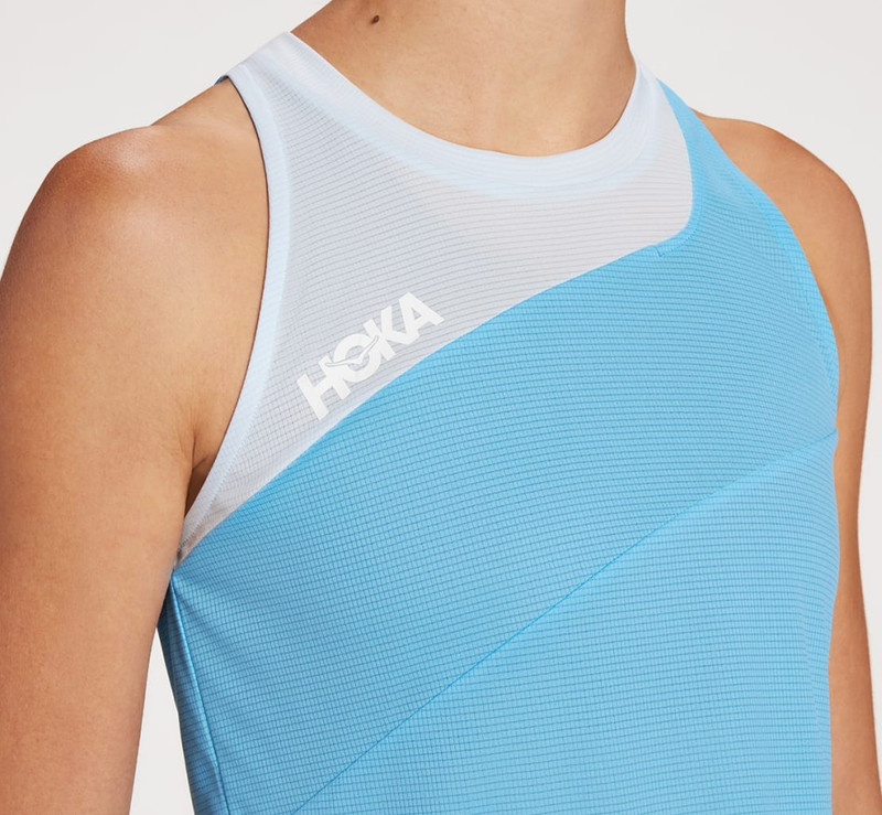 HOKA Women's Glide Tank outlook