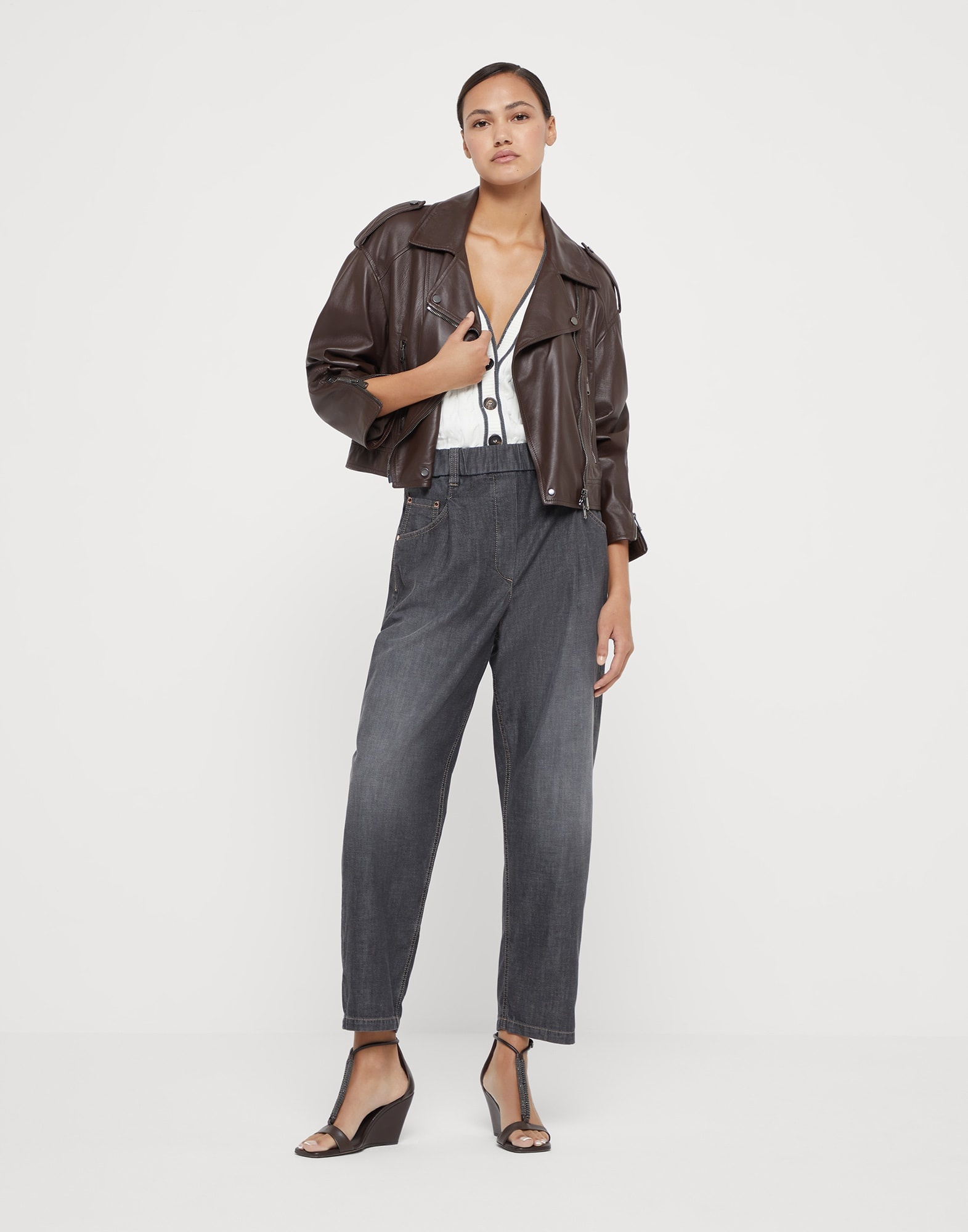 Lightweight denim baggy trousers with shiny tab - 4