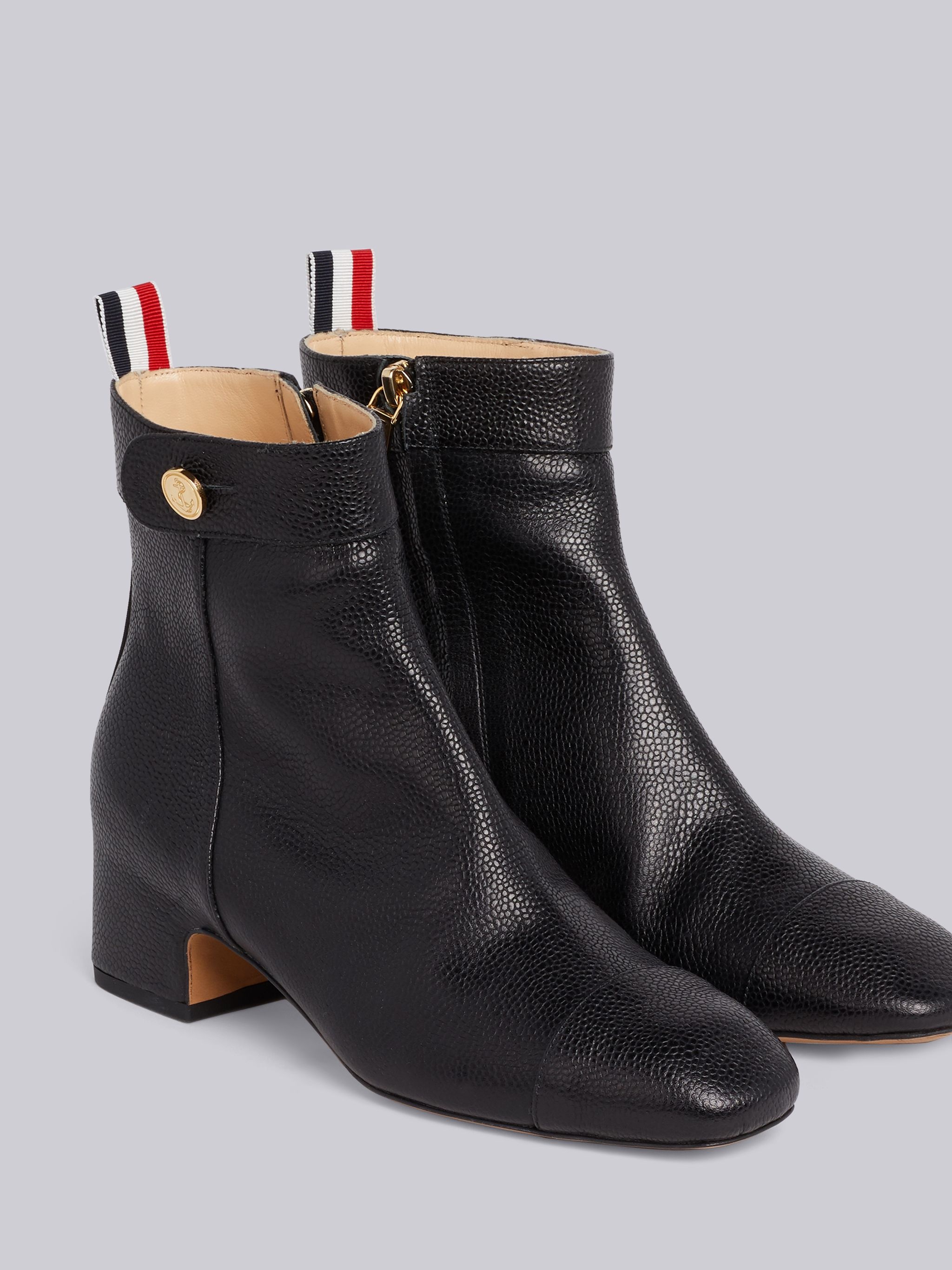 BLOCK HEEL ANKLE BOOT - 2