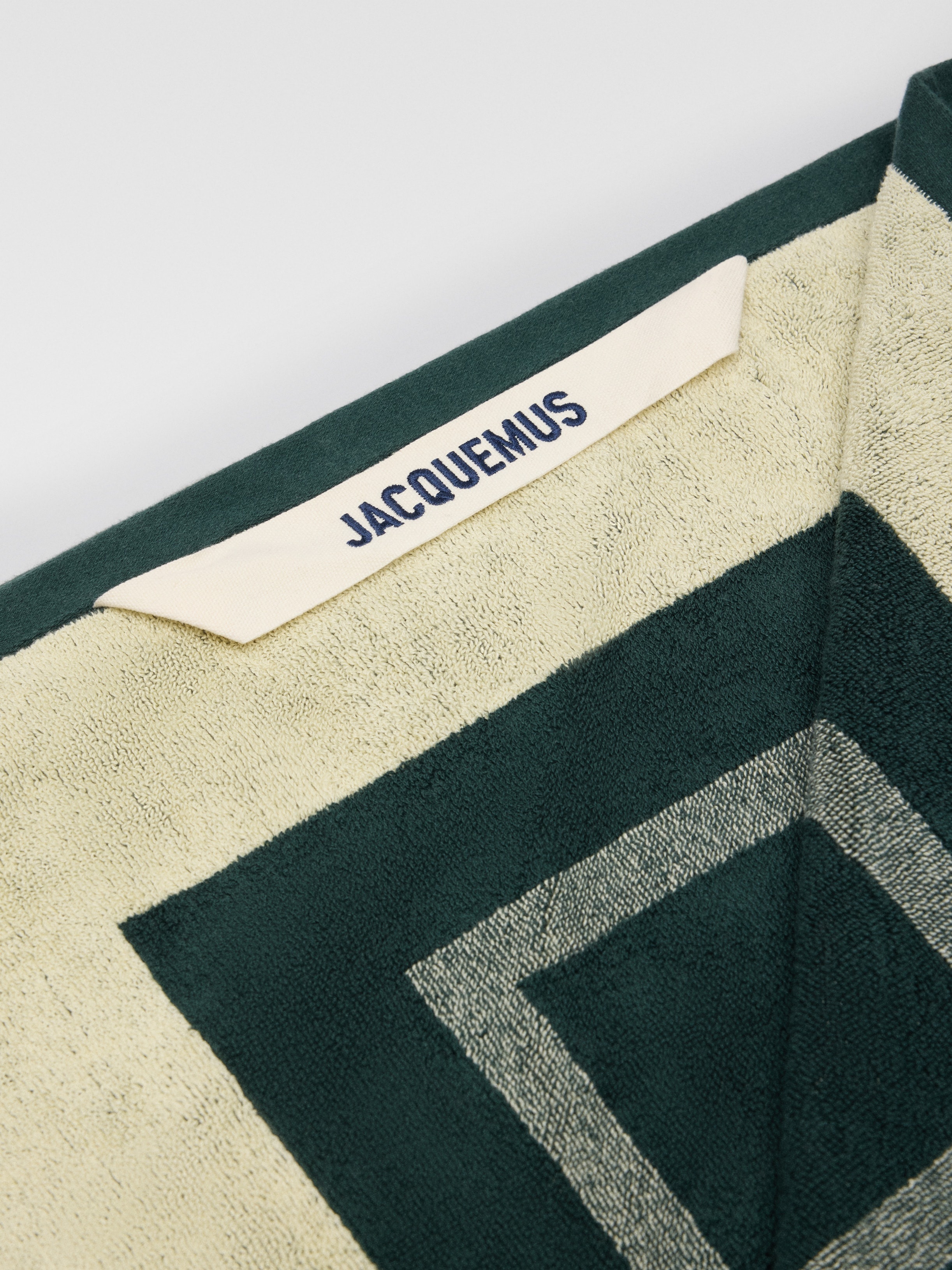 The Croisière beach towel - 3