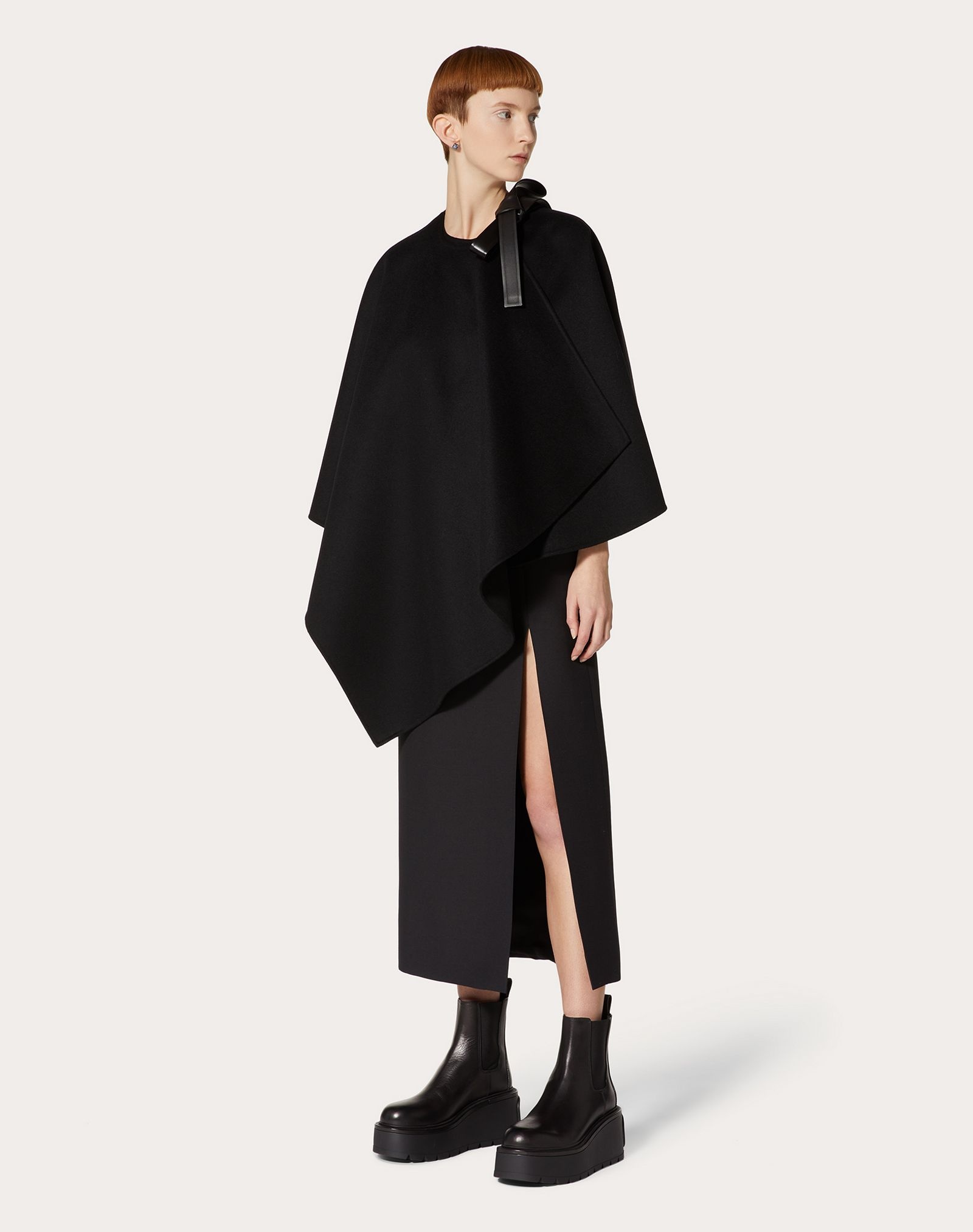 Compact Drap Cape - 2