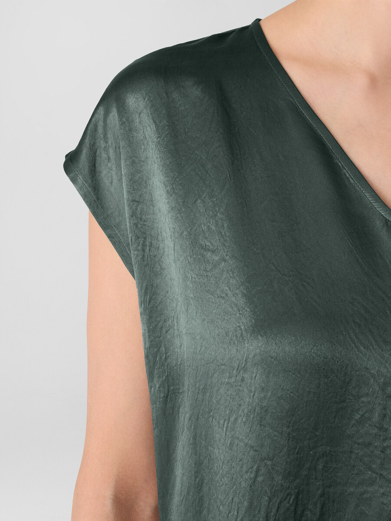 Textured Satin V-Neck Dress 5