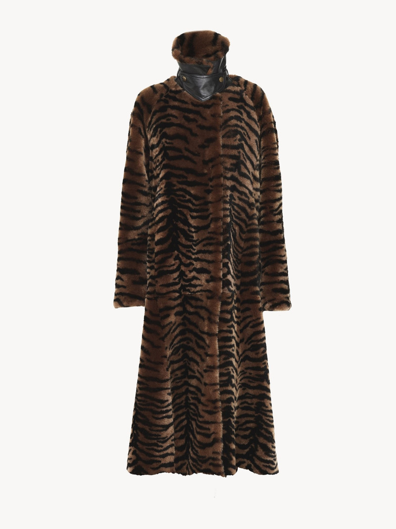 Chloé DOUBLE-BREASTED LONG COAT IN SHEARLING outlook