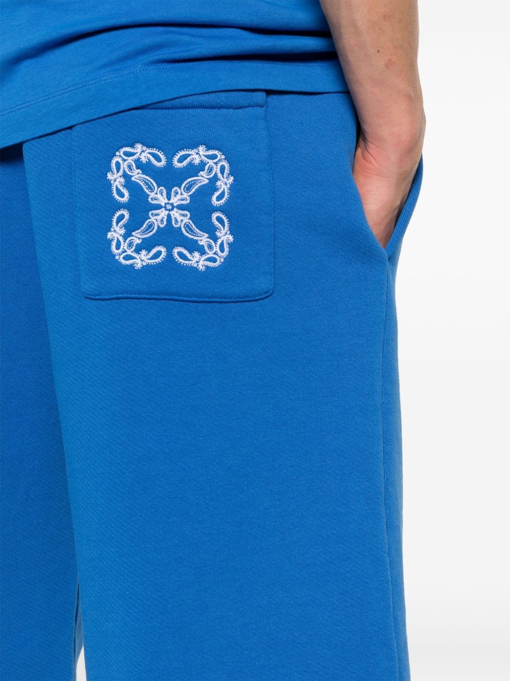 Bandana Arrows-embroidered shorts - 5