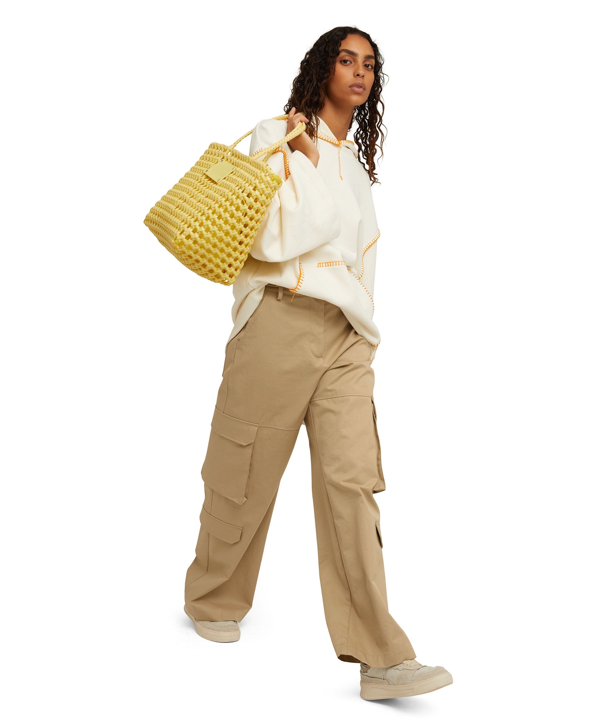 Solid color cotton cargo pants with straight legs - 5