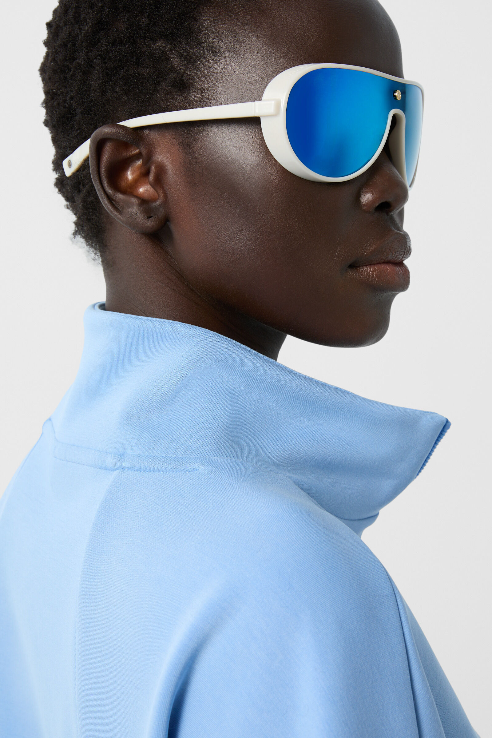 Mila sweatshirt in Light blue - 4