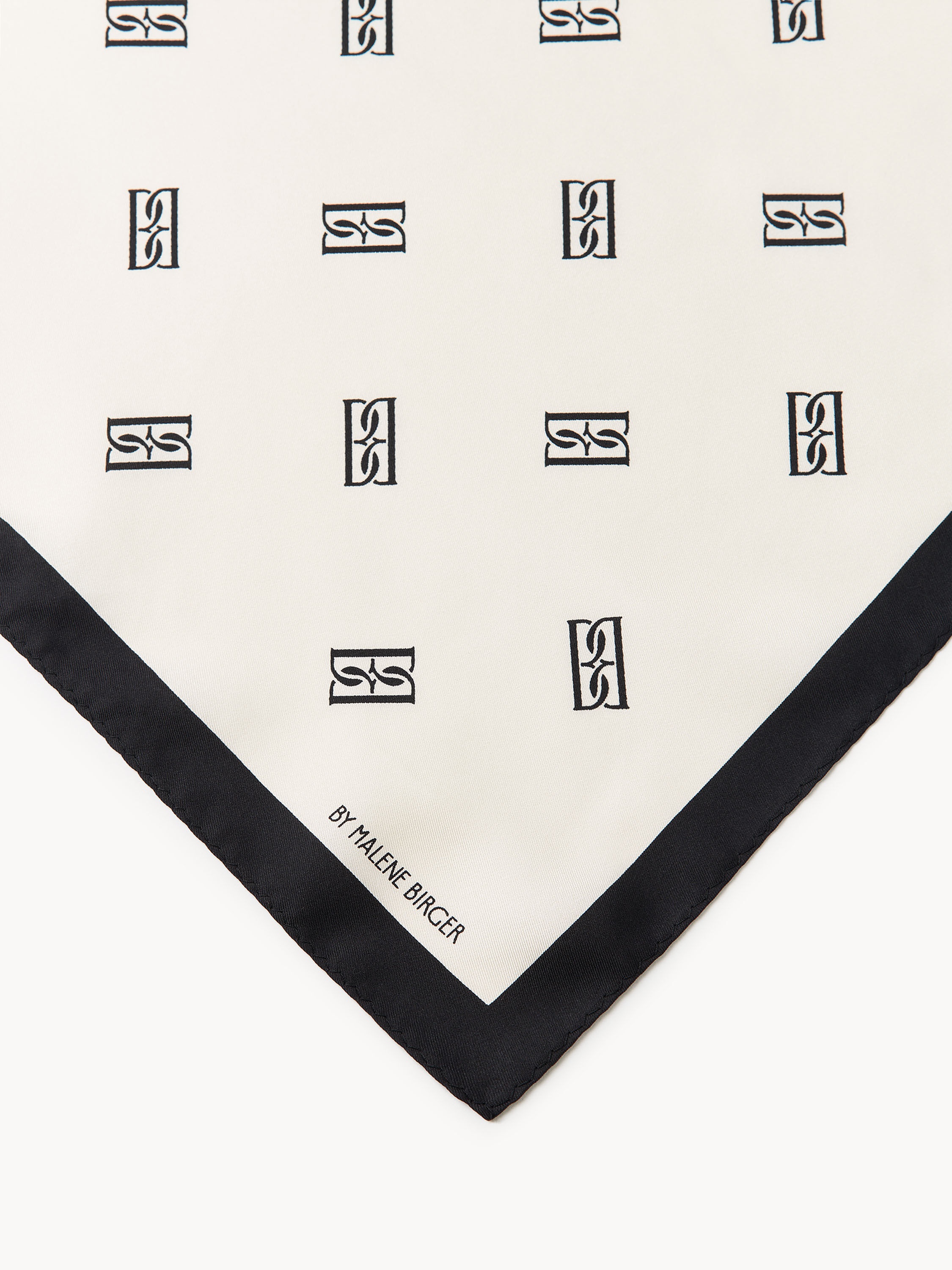 Monnis silk scarf - 3