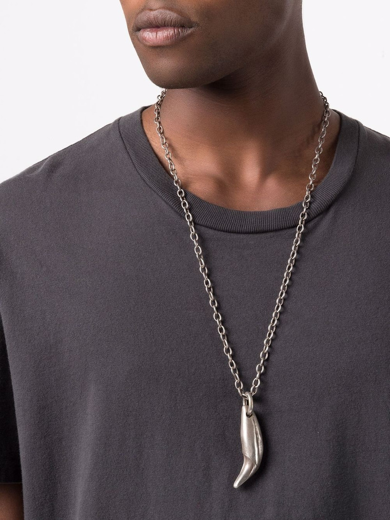 Parts of Four Bear Tooth necklace outlook