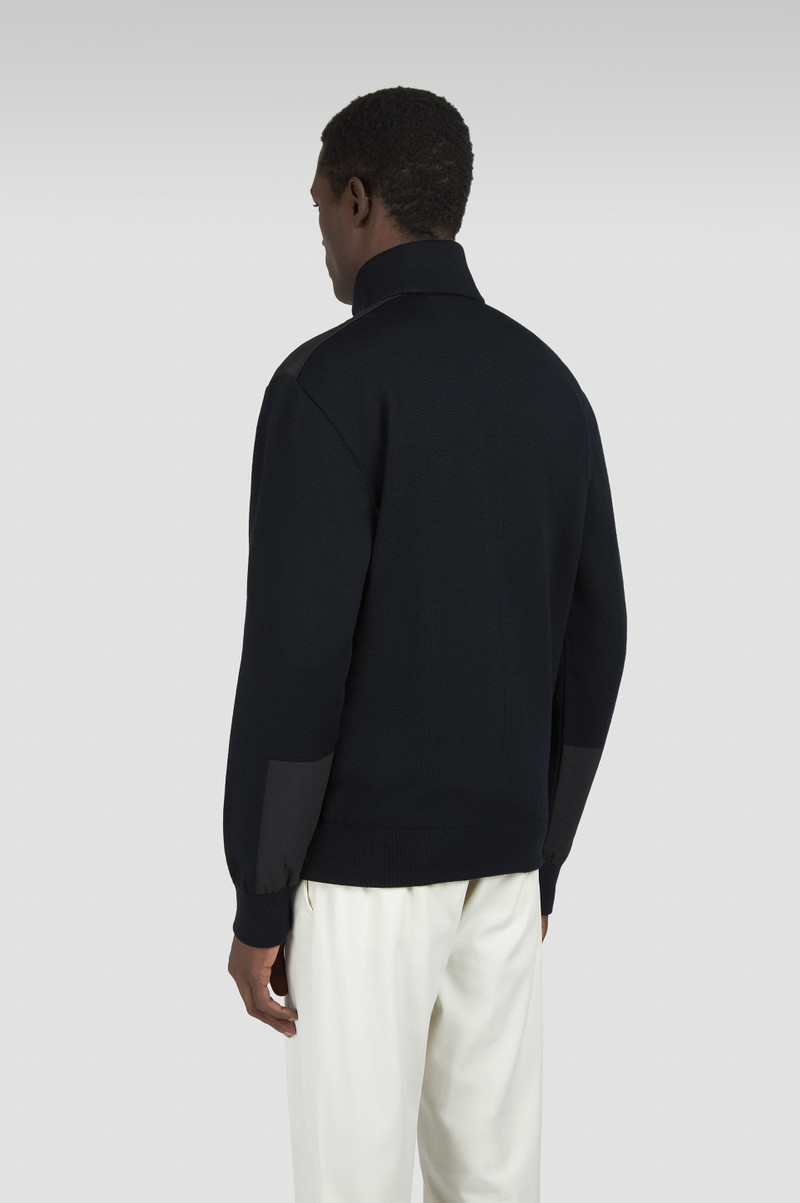 SOFT COOL TOUCH WOOL ZIP-UP SWEATER WITH TYPHOON® PLATINUM DETAILS 3