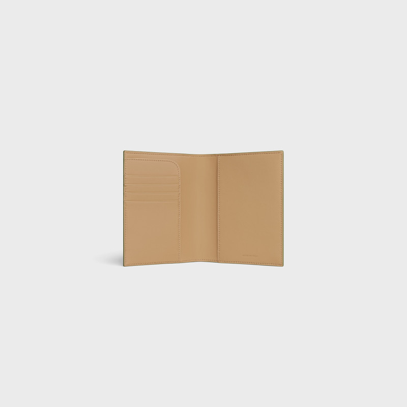 PASSPORT COVER IN SMOOTH CALFSKIN 4