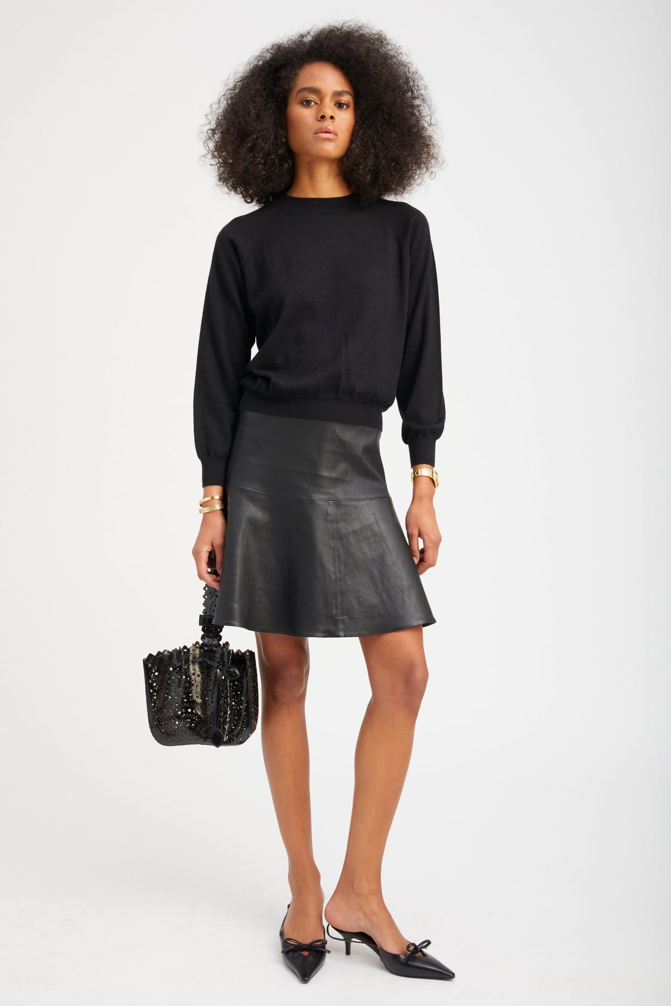 BLACK CASHMERE RAGLAN SWEATER - 2