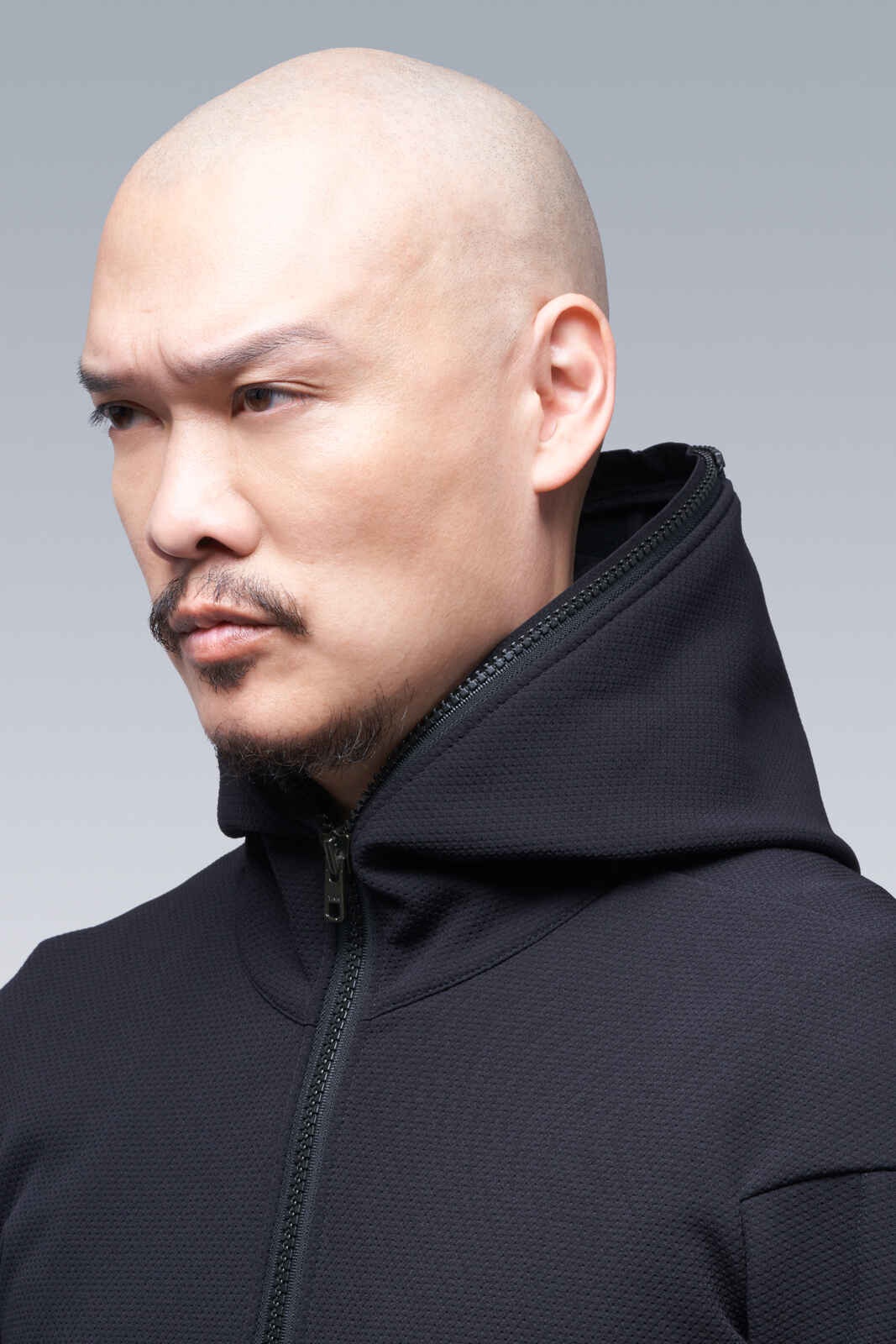 J48-SS Black - 10
