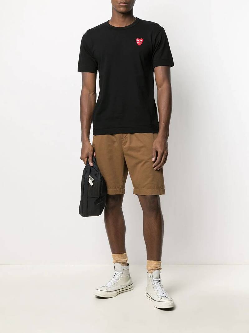 Comme des Garçons PLAY heart-embroidered crew-neck T-shirt outlook